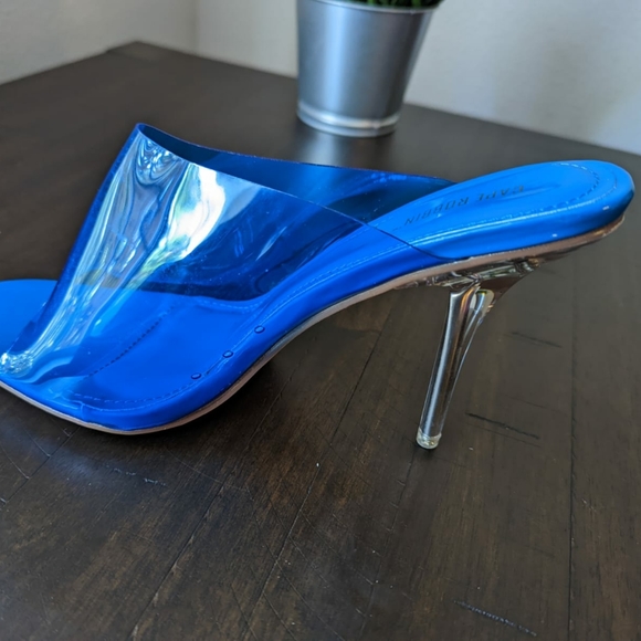 Neon Blue Stilleto Heels - Picture 3 of 13